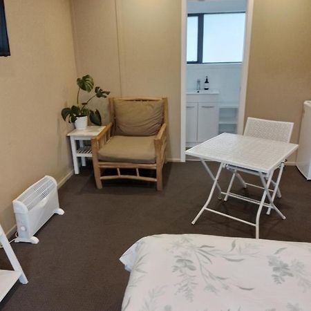Best Budget Bed And Ensuite - Private Access Close To Beach Waihi Esterno foto