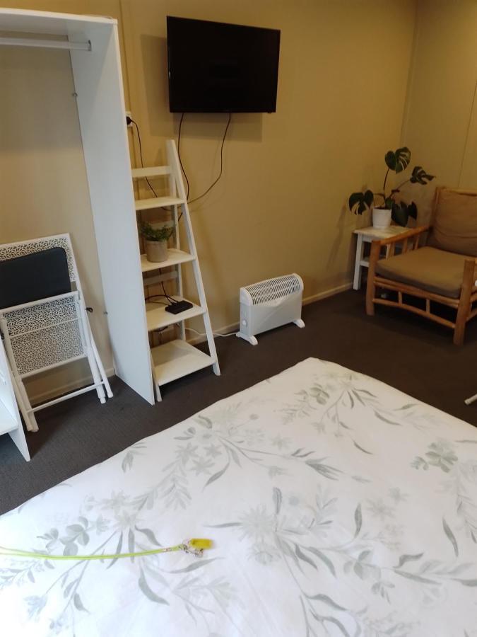 Best Budget Bed And Ensuite - Private Access Close To Beach Waihi Esterno foto