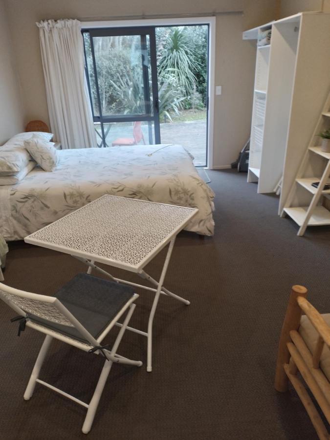 Best Budget Bed And Ensuite - Private Access Close To Beach Waihi Esterno foto